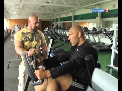 Сергей Бадюк на обложке Men's Health