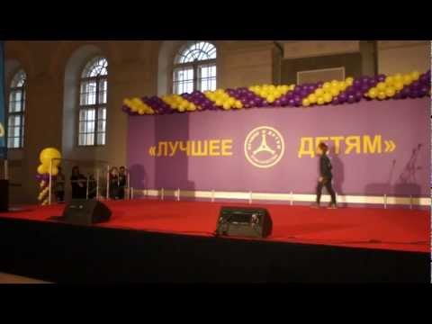 Дефиле Лучшее детям