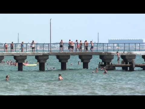 Золотой пляж в Феодоси 2011